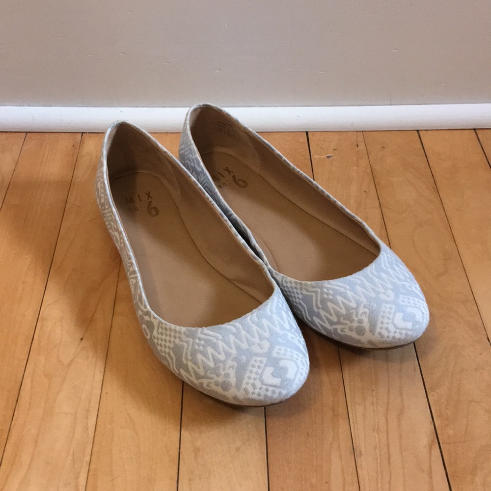 Blue and White Flats